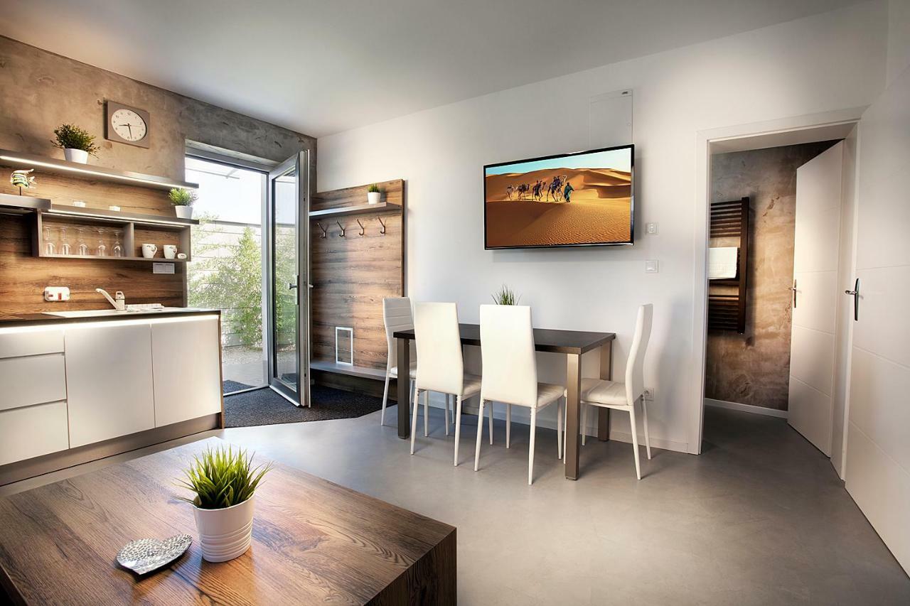 Apartmany Ladná Eksteriør bilde
